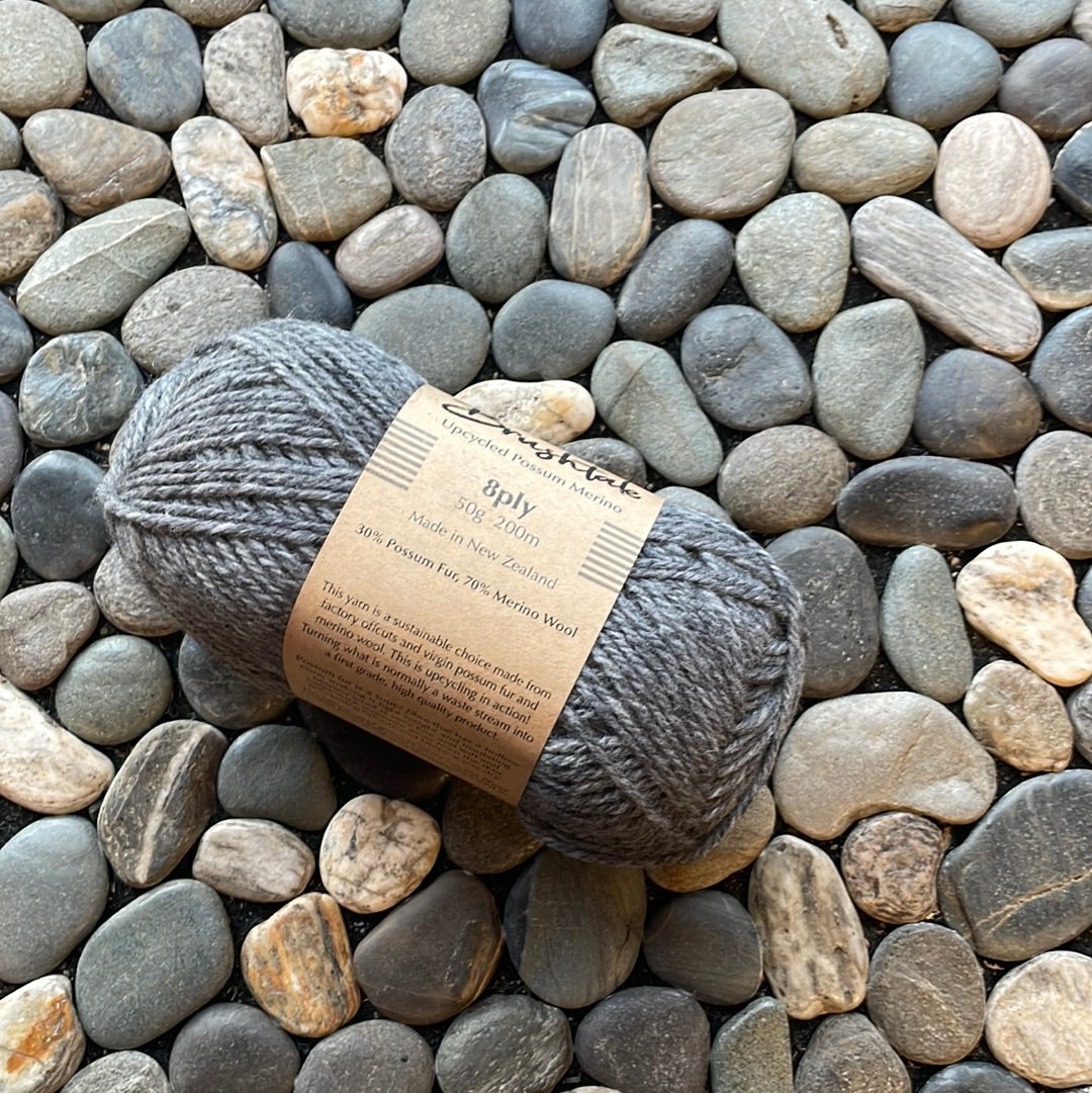Brushtale yarn 8 ply 50g