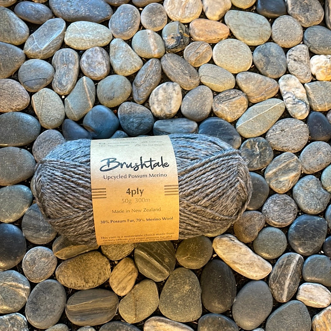 Brushtale merino possum yarn 4ply